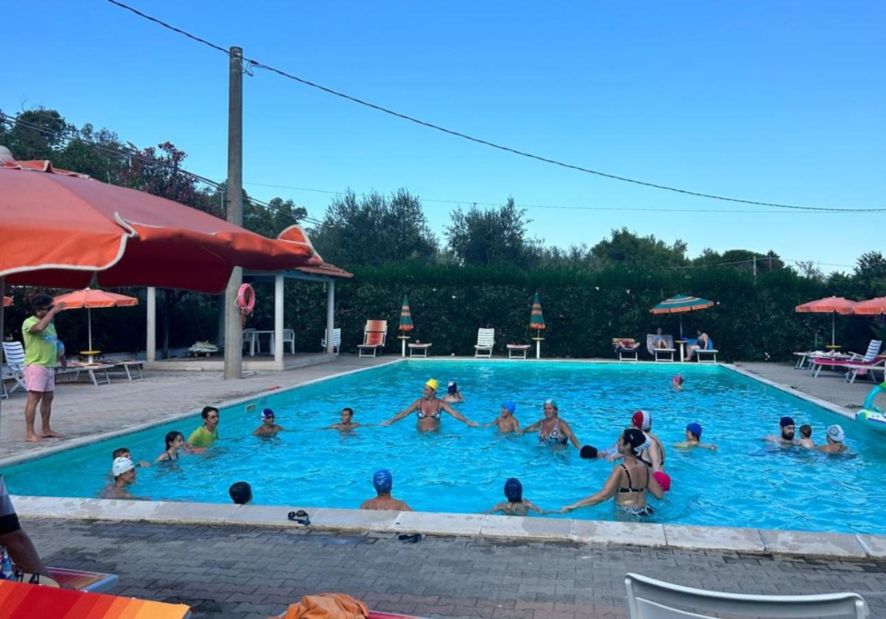 Viola Club Village & Camping フォチェ・ヴァラーノ エクステリア 写真